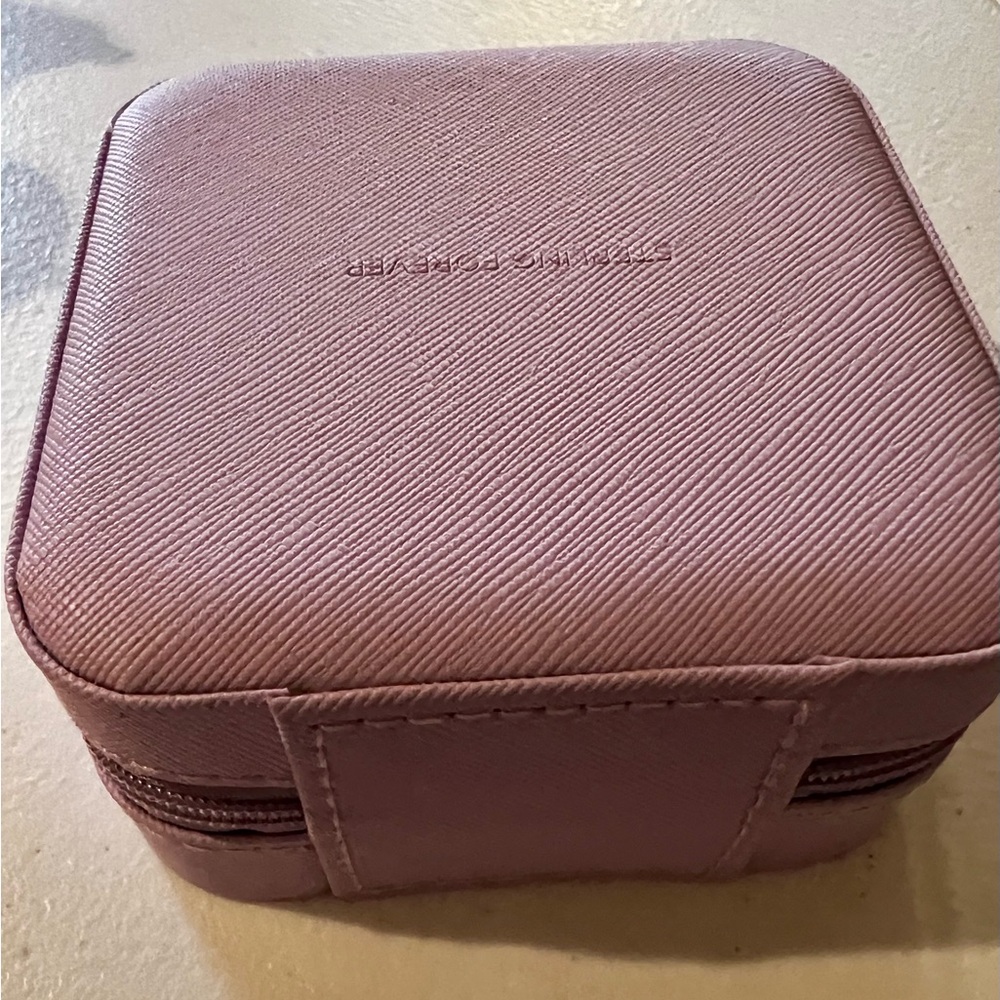 Lavender Travel Jewelry Case by Sterling Forever - Picture 4 of 8